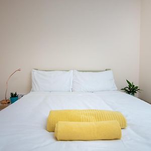 Camera con letto king size